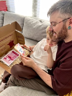 ouverture box cadeau fete des peres moment partage